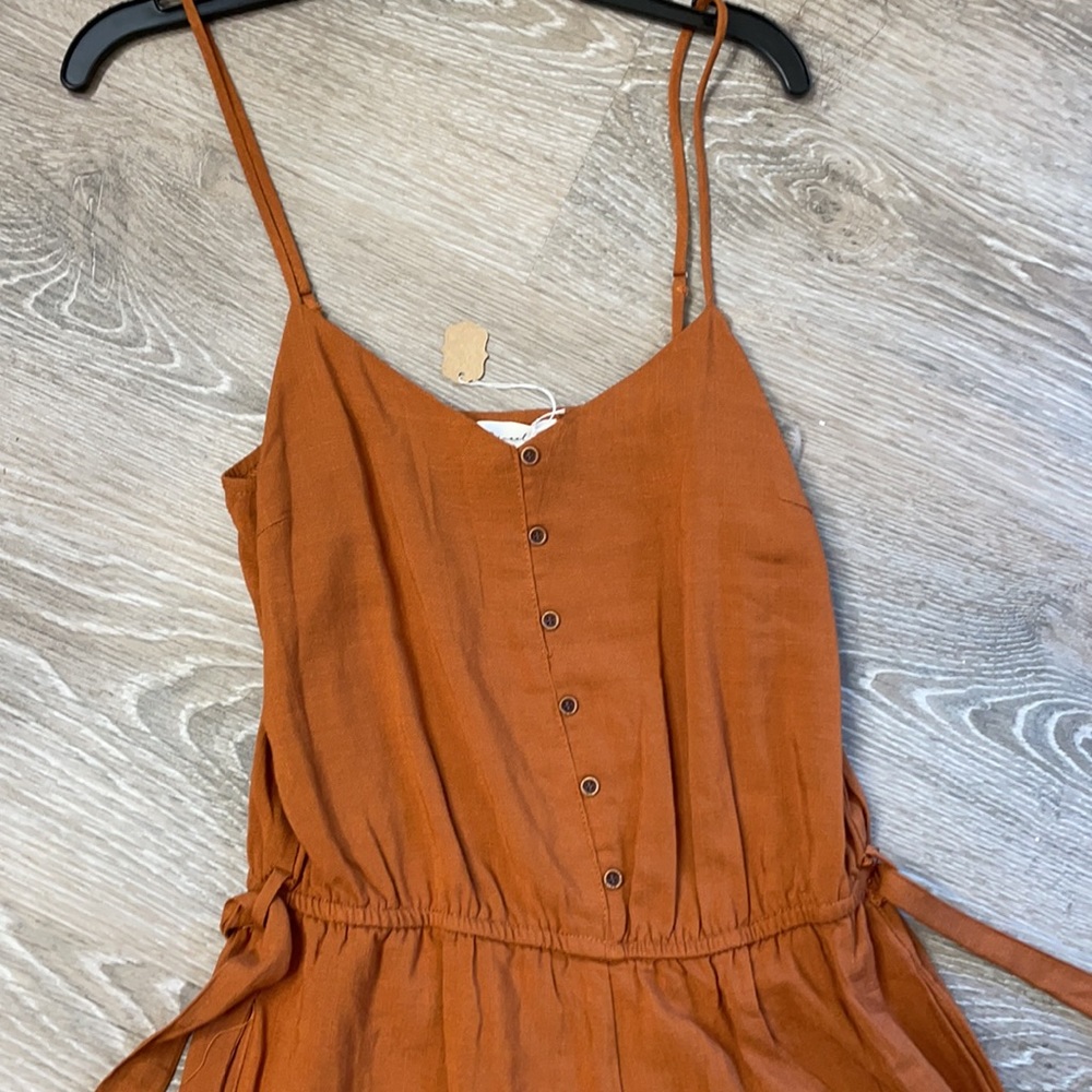 Romper - Picture 2 of 7